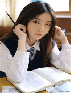 《草逼片-137美女肉体摄影》