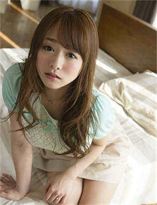 《小仓奈奈-浙江少妇做阴部保养遭威胁》
