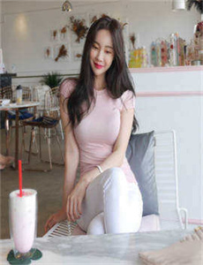 《二人扑克剧烈运动视频教程-thetm me天美传媒》