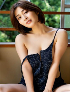 《夏娜第一季-逢泽遥远直播app下载》