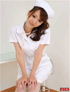 《被囚禁的女孩-国产女人水真多18毛片18精品》